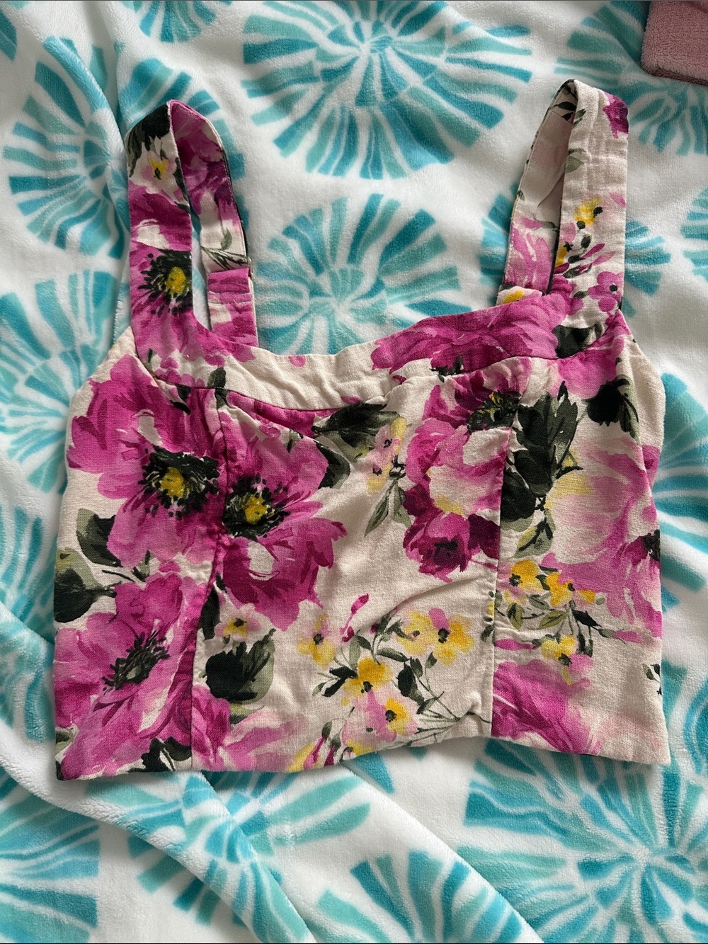 Abercrombie crop top